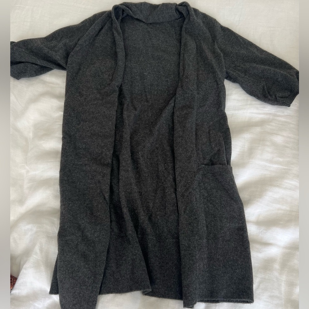 Vince 100% cashmere cardigan